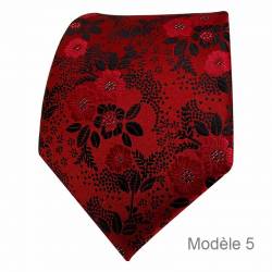 Cravate fleurie rouge bordeaux à fleurs rouge et noires - Modèle 5
