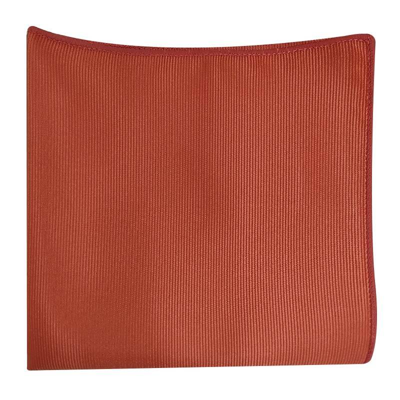 Pochette de costume rose corail