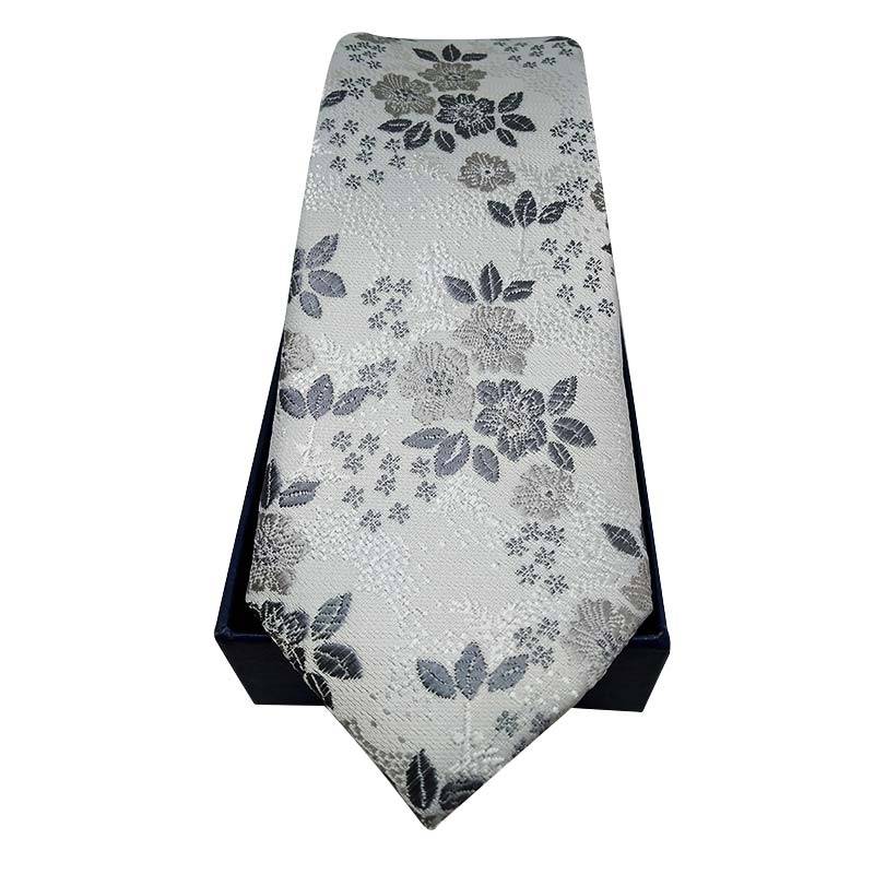 Cravate gris clair fleurie anthracite Ensemnle 100% soie La