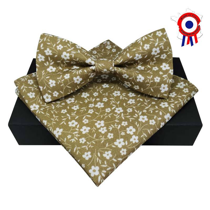 Ensemble nœud papillon couleur vert kaki fleuri blanc et sa pochette de costume assortie